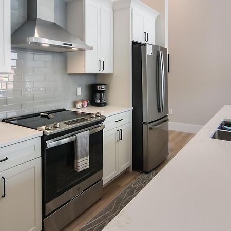 Golden Lofts Unit 1 Downtown Traverse City 1Bd 1Ba Buitenkant foto