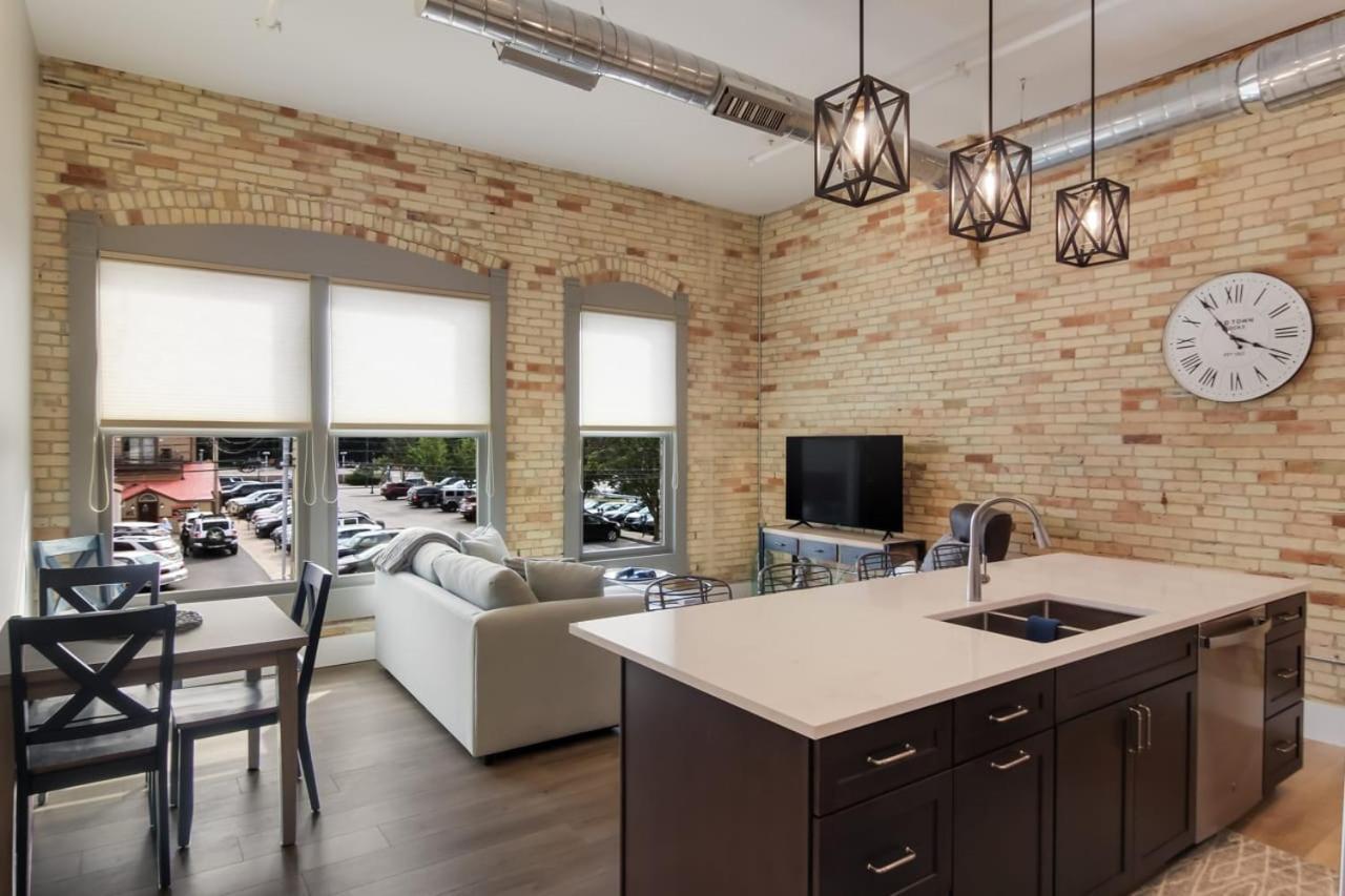 Golden Lofts Unit 1 Downtown Traverse City 1Bd 1Ba Buitenkant foto