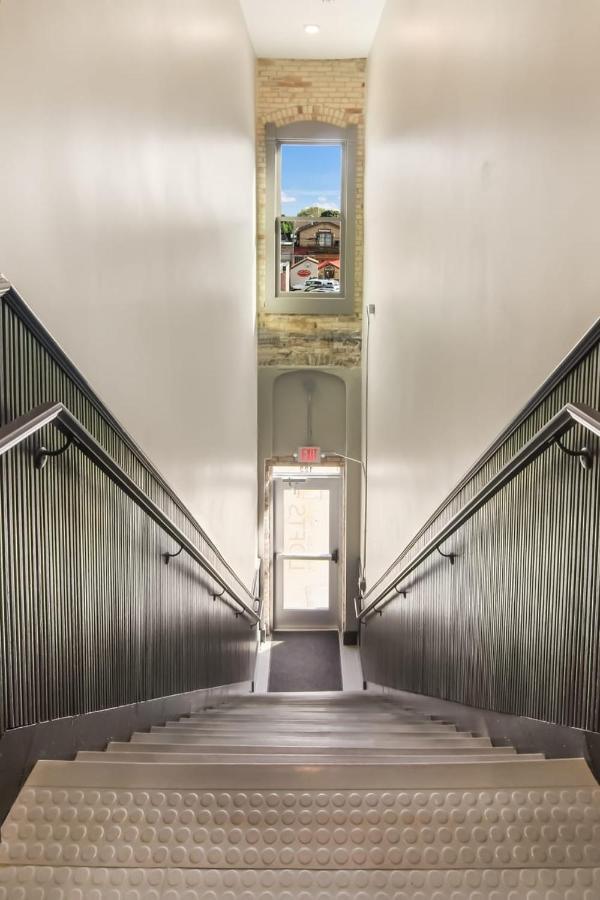 Golden Lofts Unit 1 Downtown Traverse City 1Bd 1Ba Buitenkant foto