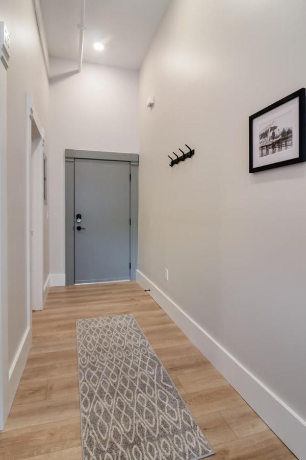 Golden Lofts Unit 1 Downtown Traverse City 1Bd 1Ba Buitenkant foto